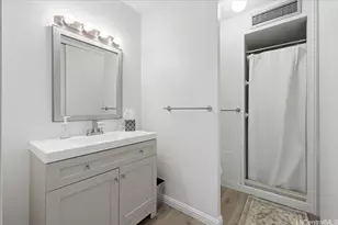 1650 Kanunu St, Honolulu, HI 96814 - Photo 11