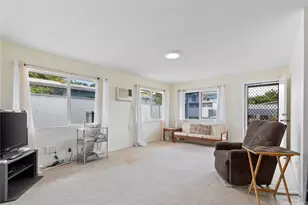 94-1136 Lumiauau St, Waipahu, HI 96797 - Photo 5