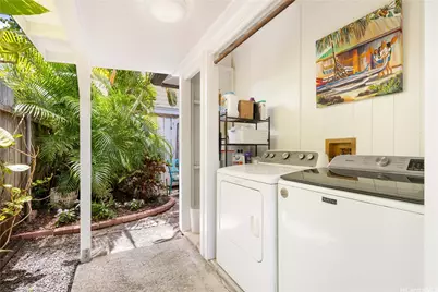 811 Maluniu Avenue, Kailua, HI 96734 - Photo 23