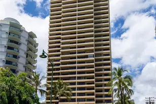 2470 Kalakaua Ave, Honolulu, HI 96815 - Photo 23