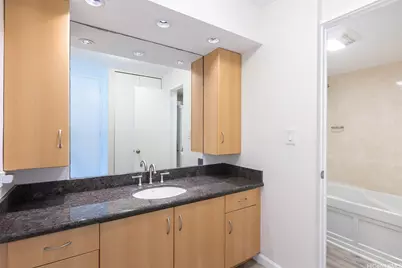 400 Hobron Lane #1215, Honolulu, HI 96815 - Photo 11