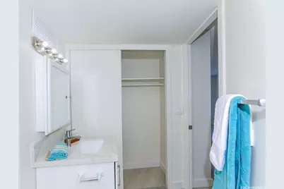750 Amana Street #1612, Honolulu, HI 96814 - Photo 15