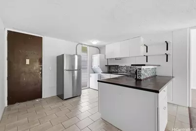 95-009 Waikalani Drive #A205, Mililani, HI 96789 - Photo 5