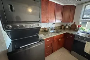 98-310 Kamehameha Hwy, Aiea, HI 96701 - Photo 7