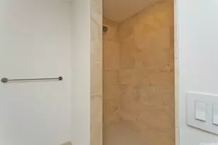 333 Ward Ave, Honolulu, HI 96814 - Photo 19