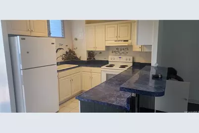 2001 Aupuni Street #804, Honolulu, HI 96817 - Photo 3