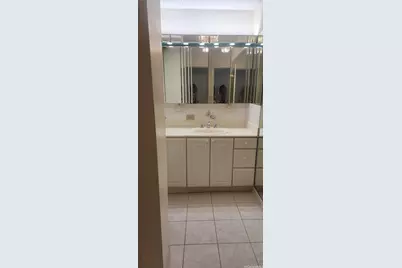 2001 Aupuni Street #804, Honolulu, HI 96817 - Photo 5