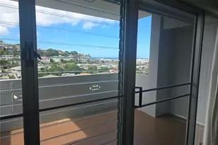 2001 Aupuni St, Honolulu, HI 96817 - Photo 5