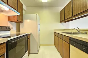 98-500 Koauka Loop, Aiea, HI 96701 - Photo 7