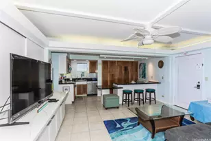 2957 Kalakaua Ave, Honolulu, HI 96815 - Photo 3
