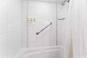410 Atkinson Dr, Honolulu, HI 96814 - Photo 15