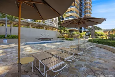 1015 Wilder Avenue #503, Honolulu, HI 96822 - Photo 21