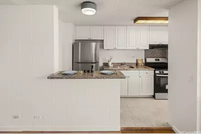 647 Kunawai Lane #C614, Honolulu, HI 96817 - Photo 3