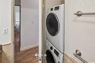 545 Mananai Pl, Honolulu, HI 96818 - Photo 11