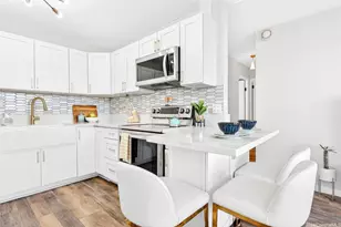 2754 Kuilei St, Honolulu, HI 96826 - Photo 9