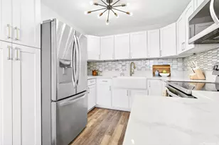 2754 Kuilei St, Honolulu, HI 96826 - Photo 11
