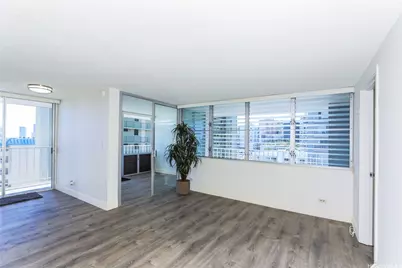 1121 Wilder Avenue #1200B, Honolulu, HI 96822 - Photo 7
