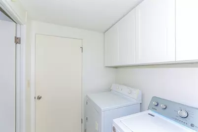 1121 Wilder Avenue #1200B, Honolulu, HI 96822 - Photo 21