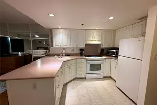 1777 Ala Moana Blvd, Honolulu, HI 96815 - Photo 3