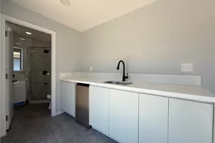 2252 Aulii St, Honolulu, HI 96817 - Photo 11