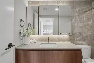 333 Ward Ave, Honolulu, HI 96814 - Photo 13
