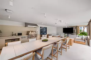 333 Ward Ave, Honolulu, HI 96814 - Photo 17