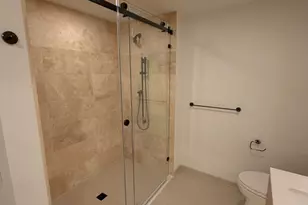 333 Ward Ave, Honolulu, HI 96814 - Photo 11