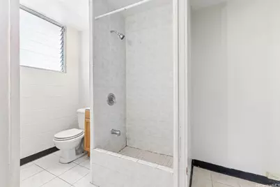 2442 Kuhio Avenue #1204, Honolulu, HI 96815 - Photo 15