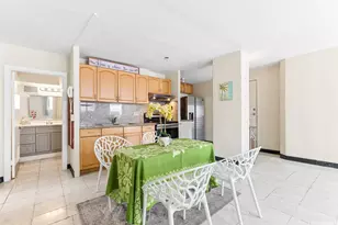 2442 Kuhio Ave, Honolulu, HI 96815 - Photo 9