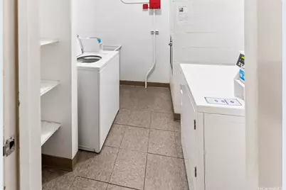 2442 Kuhio Avenue #1204, Honolulu, HI 96815 - Photo 19