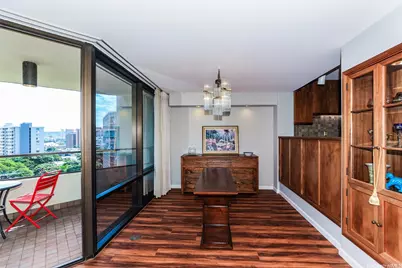 1525 Wilder Avenue #1005, Honolulu, HI 96822 - Photo 3