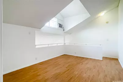 500 Mananai Place #17V, Honolulu, HI 96818 - Photo 11