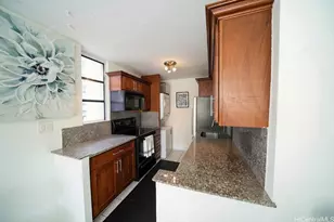 2410 Cleghorn St, Honolulu, HI 96815 - Photo 3