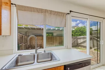 1006 Awawamalu Street #G, Honolulu, HI 96825 - Photo 9
