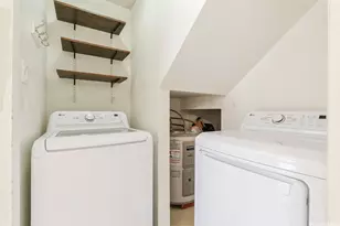 1006 Awawamalu St, Honolulu, HI 96825 - Photo 13