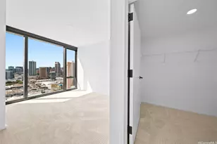 333 Ward Ave, Honolulu, HI 96814 - Photo 11