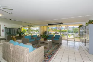 2211 Ala Wai Blvd, Honolulu, HI 96815 - Photo 11