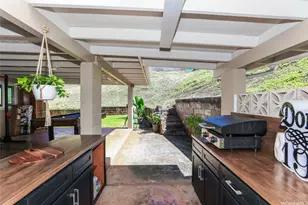 2374 Ahaiki St, Pearl City, HI 96782 - Photo 17