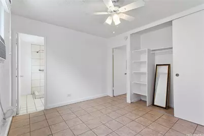 1120 Hassinger Street #207, Honolulu, HI 96822 - Photo 9