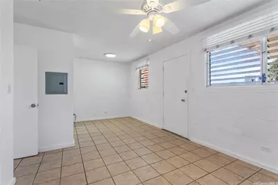 1120 Hassinger Street #207, Honolulu, HI 96822 - Photo 3