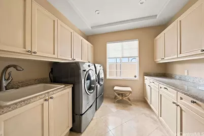 917 Iiwi Street, Honolulu, HI 96816 - Photo 17