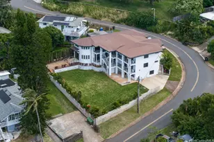 4556 Sierra Dr, Honolulu, HI 96816 - Photo 17