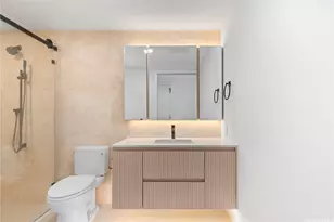 333 Ward Ave, Honolulu, HI 96814 - Photo 9