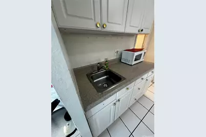 445 Seaside Avenue #4012, Honolulu, HI 96815 - Photo 9