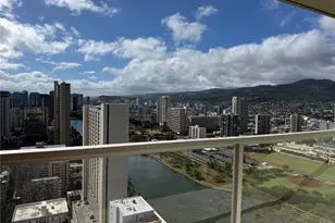 445 Seaside Ave, Honolulu, HI 96815 - Photo 13