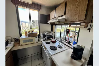 2121 Ala Wai Boulevard #1104, Honolulu, HI 96815 - Photo 5