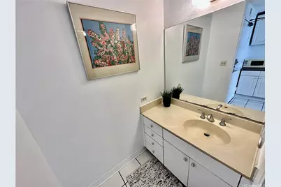 1920 Ala Moana Boulevard #1606, Honolulu, HI 96815 - Photo 11