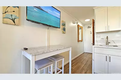 134 Kapahulu Avenue #802, Honolulu, HI 96815 - Photo 7