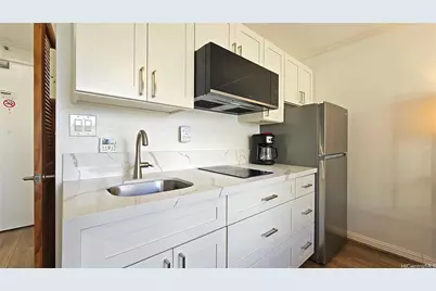 134 Kapahulu Avenue #802, Honolulu, HI 96815 - Photo 3
