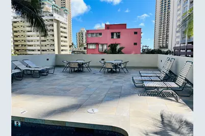 2440 Kuhio Avenue #1502, Honolulu, HI 96815 - Photo 15